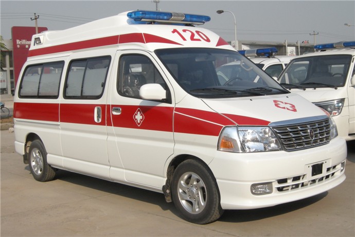 沧县出院转院救护车